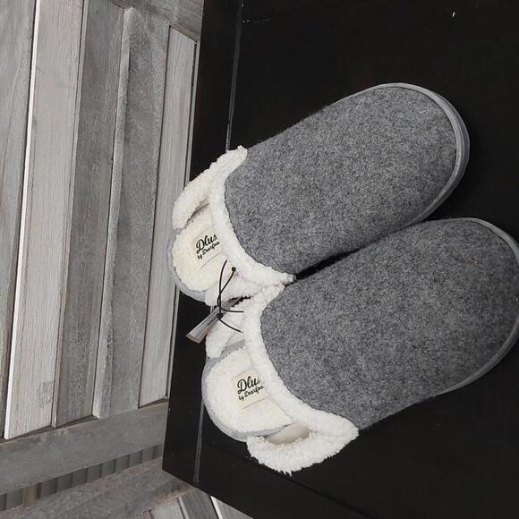 Women's Maci Felted Scuff Slippers | Dluxe by Dearfoams | Small (5-6) - Picture 1 of 7